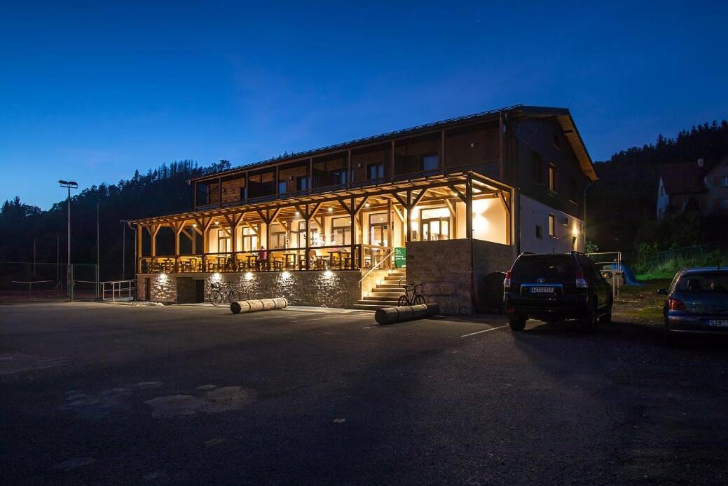 Penzion Hora Ratibor  Exteriör bild